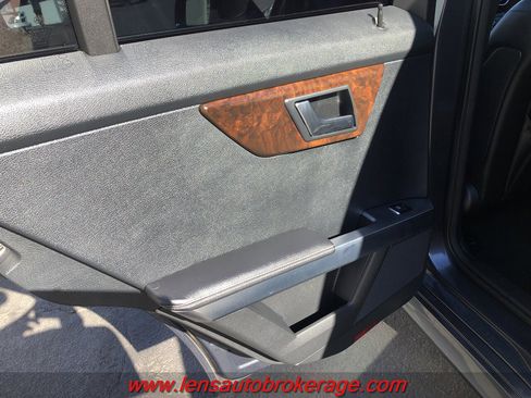 Used 2014 Mercedes-Benz GLK 350 2WD image 16