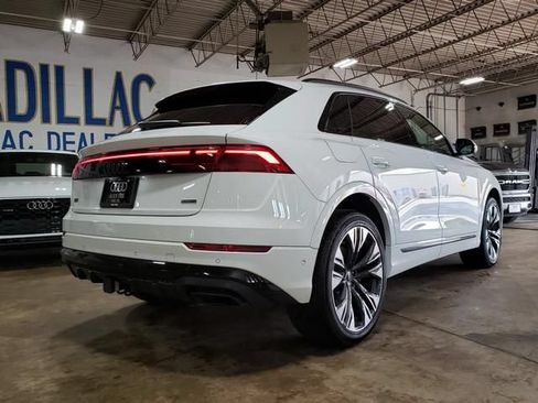 Used 2025 Audi Q8 Premium Plus AWD/4WD image 3
