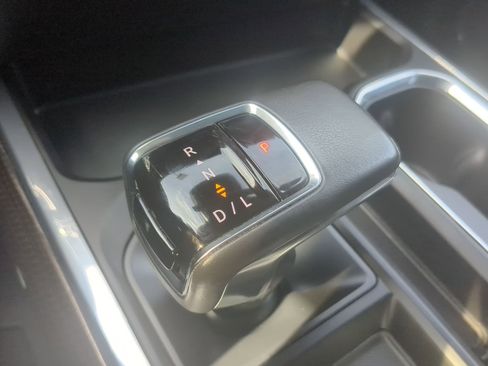 Used 2022 Chevrolet Silverado 1500 RST w/ Z71 Off-Road Package image 19