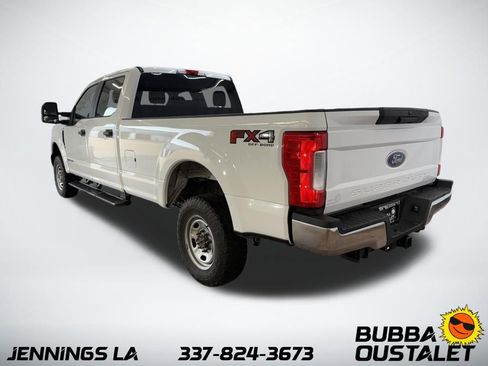 Used 2018 Ford F250 XL w/ Power Equipment Group image 3
