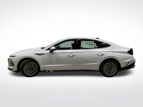 New 2025 Hyundai Sonata SEL image 11