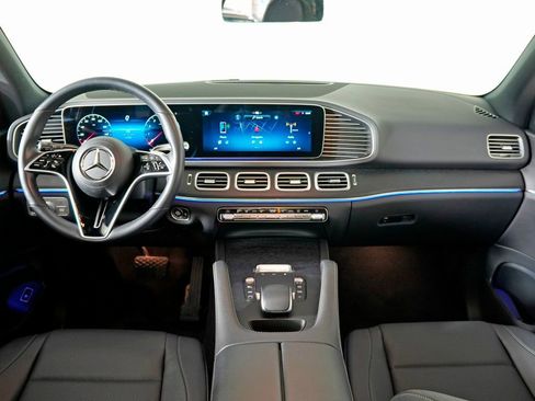 Certified 2025 Mercedes-Benz GLE 450 GLE 450 image 16