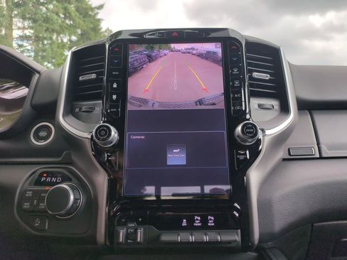 New 2026 RAM 1500 4x4 Crew Cab image 19