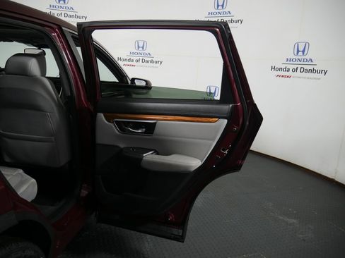Used 2018 Honda CR-V EX image 8
