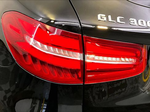Used 2016 Mercedes-Benz GLC 300 GLC 300 image 28