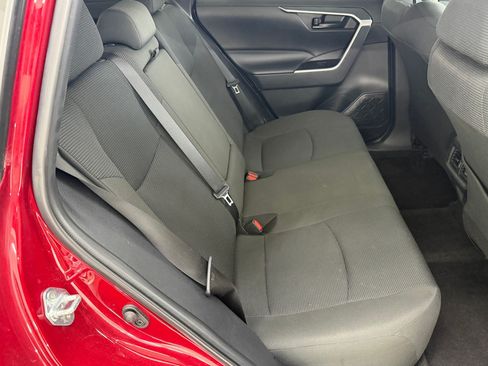 Used 2025 Toyota RAV4 LE AWD/4WD image 25