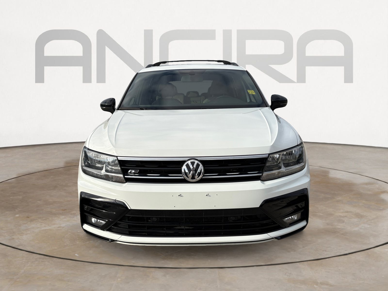 Used 2020 Volkswagen Tiguan SE R-Line FWD image 5