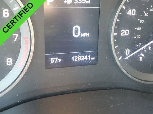 Used 2019 Hyundai Tucson SE image 13