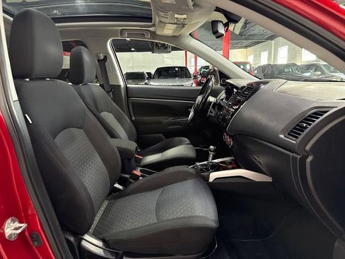 Used 2012 Mitsubishi Outlander Sport SE AWD/4WD image 28