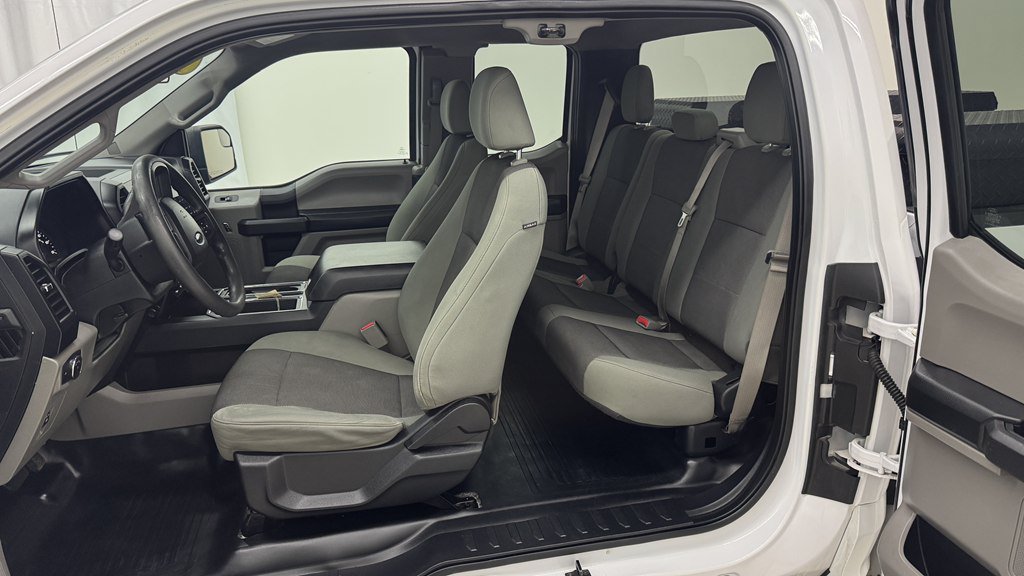 Used 2015 Ford F150 XL w/ Equipment Group 101A Mid AWD/4WD image 14