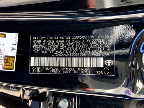 Used 2025 Toyota Prius image 33