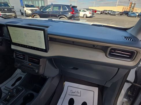 Used 2025 Ford Maverick Lariat w/ 4K Tow Package image 36