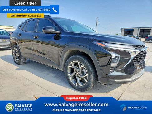 Used 2024 Chevrolet Trax LT FWD image 5