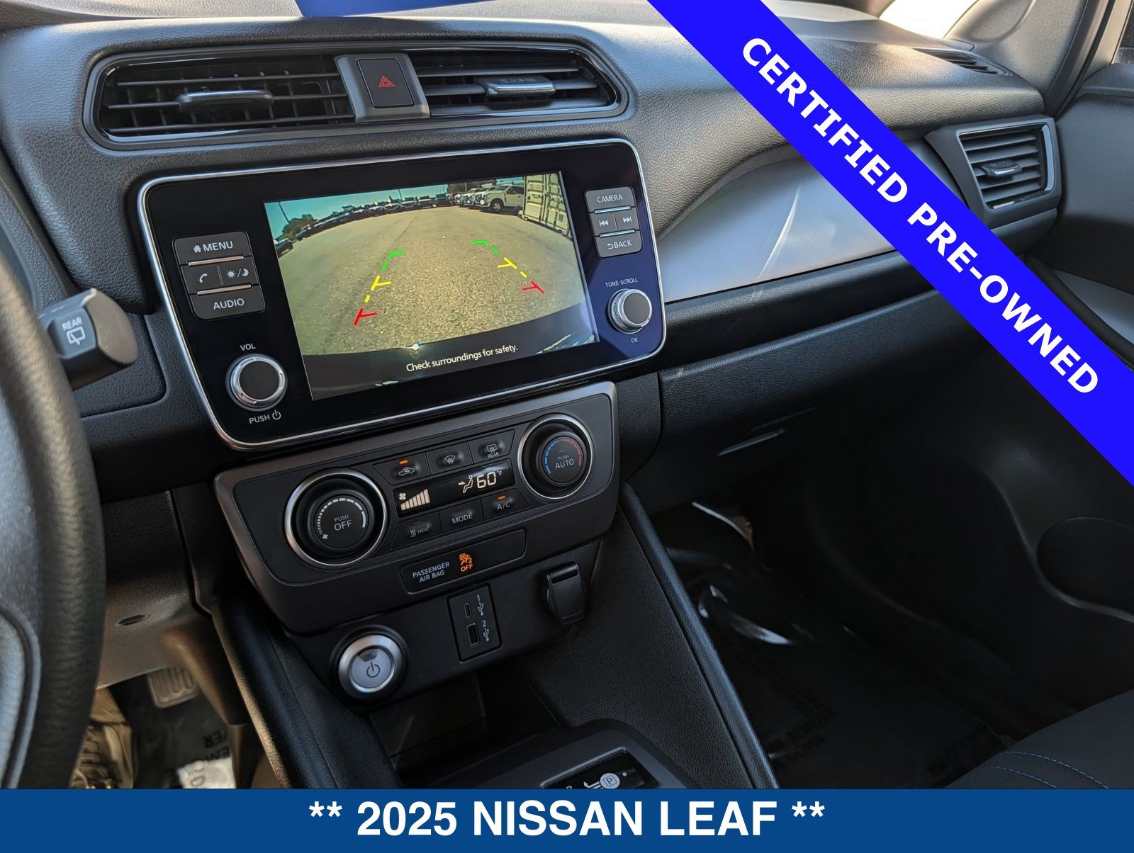 Used 2025 Nissan Leaf S FWD image 31