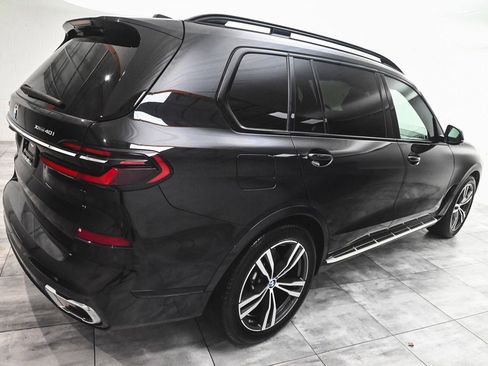 Used 2023 BMW X7 xDrive40i w/ M Sport Package image 6