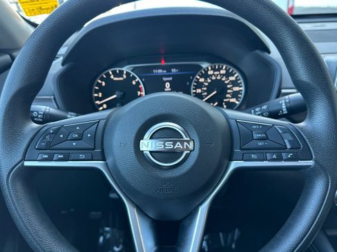 Used 2023 Nissan Altima 2.5 SV image 26