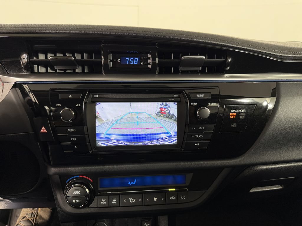 Used 2016 Toyota Corolla S FWD image 43