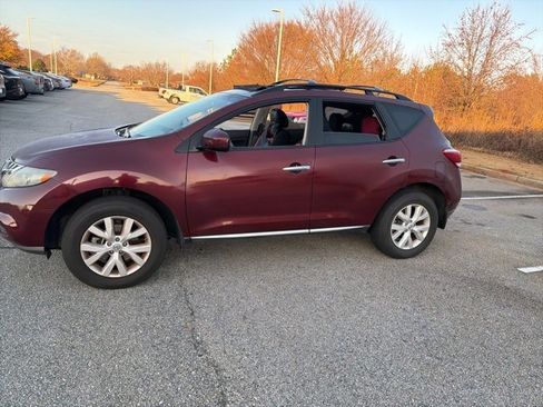 Used 2011 Nissan Murano SV image 7