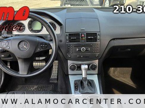 Used 2008 Mercedes-Benz C 300 Sedan image 29