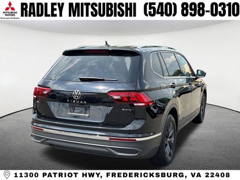 Used 2023 Volkswagen Tiguan SE w/ Panoramic Sunroof Package AWD/4WD image 26