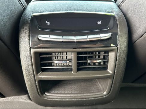 Certified 2024 Cadillac XT5 Premium Luxury image 16