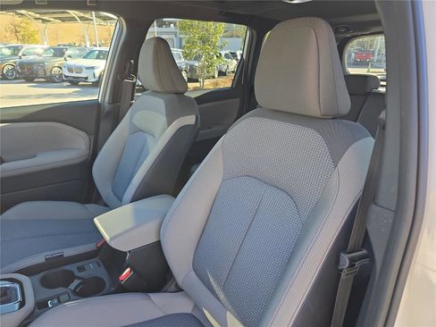 Used 2025 Subaru Forester Premium w/ Convenience Package #1 image 21