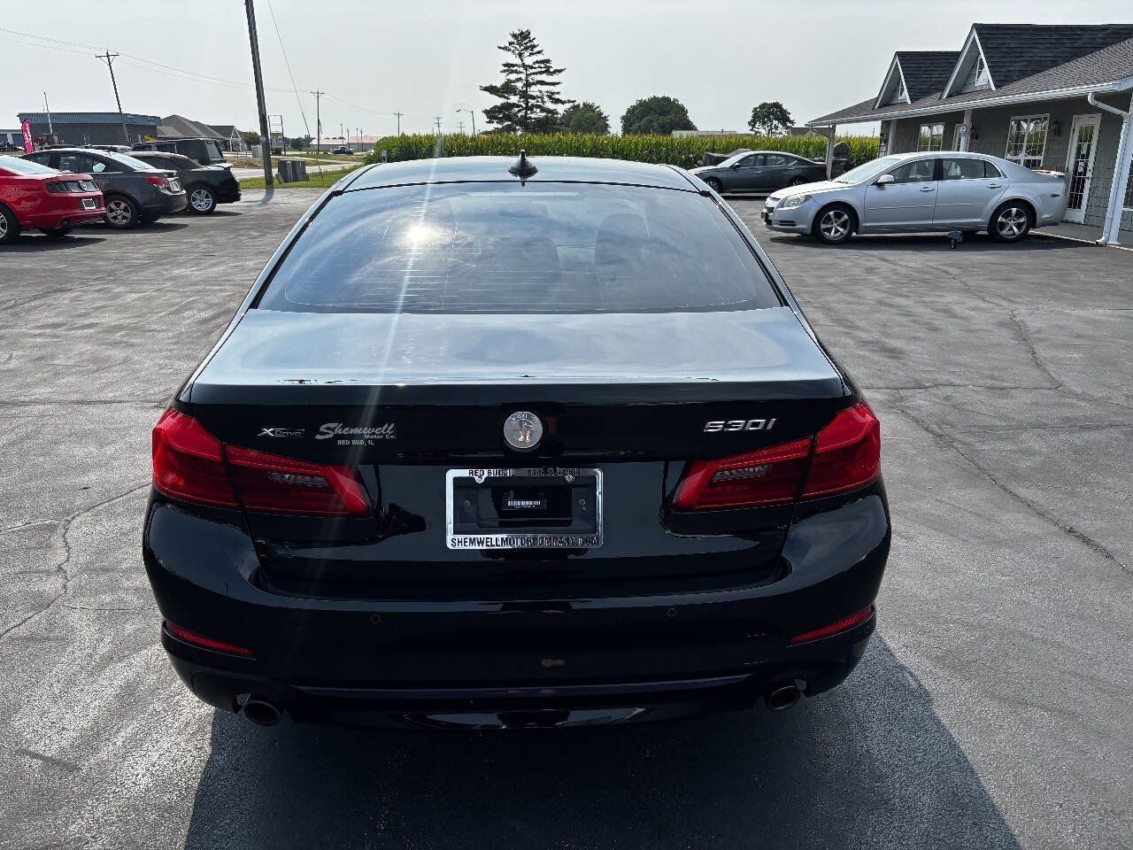 Used 2019 BMW 530i xDrive w/ Convenience Package AWD/4WD image 5