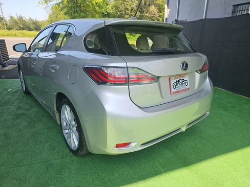 Used 2012 Lexus CT 200h Premium FWD image 6