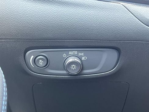 Used 2026 Buick Encore GX Sport Touring w/ Advanced Technology Package FWD image 28
