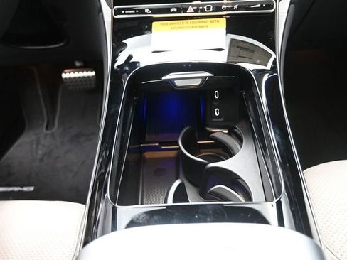 New 2026 Mercedes-Benz GLC 300 image 13