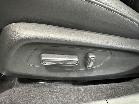 Certified 2024 Honda HR-V EX-L image 14