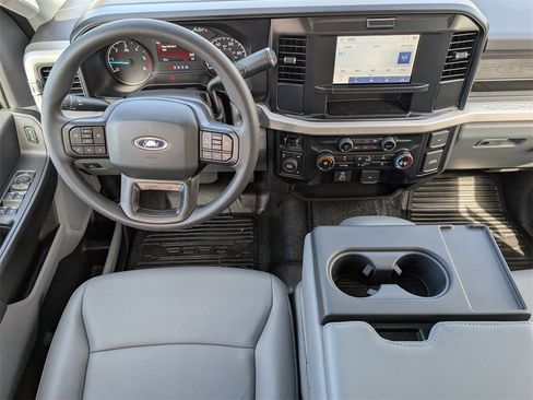 New 2026 Ford F350 XL w/ XL Chrome Package image 6