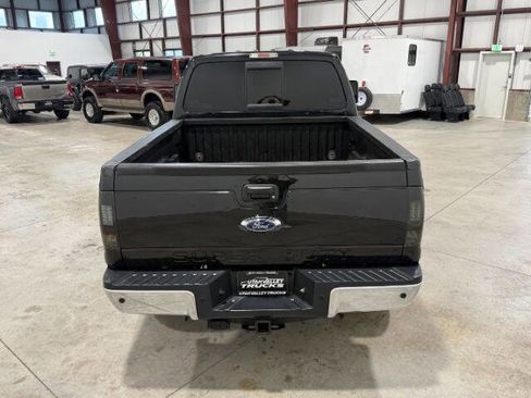 Used 2014 Ford F250 Lariat w/ Lariat Interior Package AWD/4WD image 10