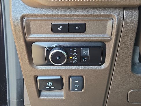 Used 2022 Ford Expedition Max King Ranch image 25