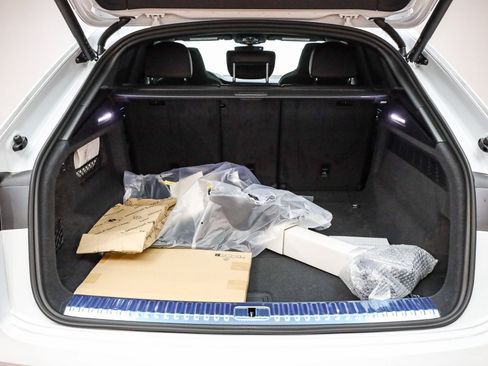 New 2026 Audi RS Q8 performance image 37