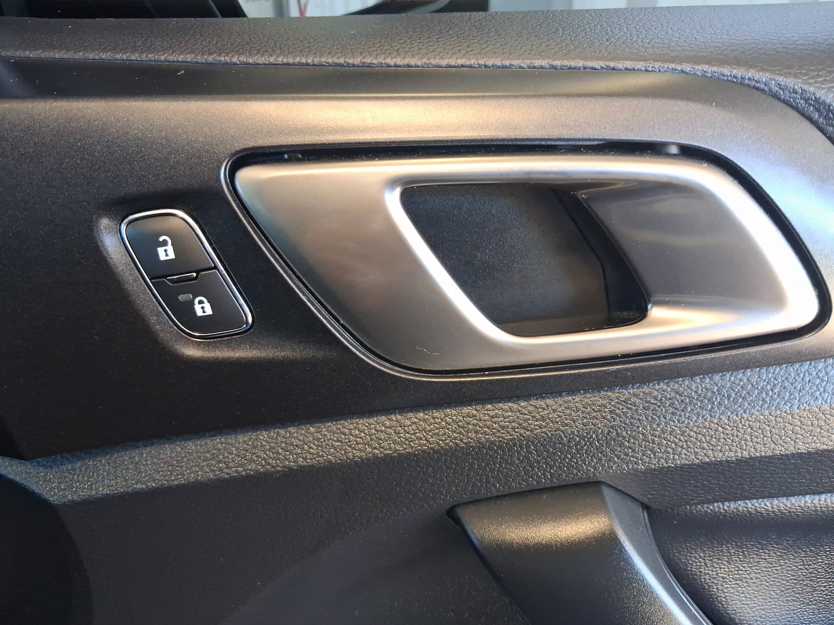 Used 2021 Ford Ranger Lariat w/ Tremor Off-Road Package AWD/4WD image 38