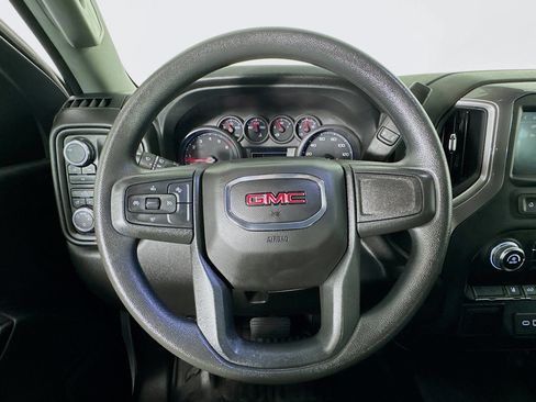 Used 2024 GMC Sierra 2500 Pro w/ Convenience Package image 11