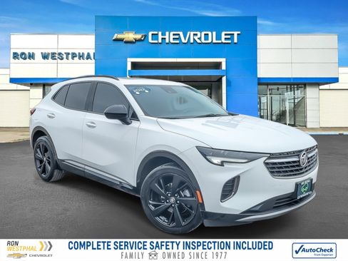 Certified 2022 Buick Envision Essence w/ Sport Touring Package image 1