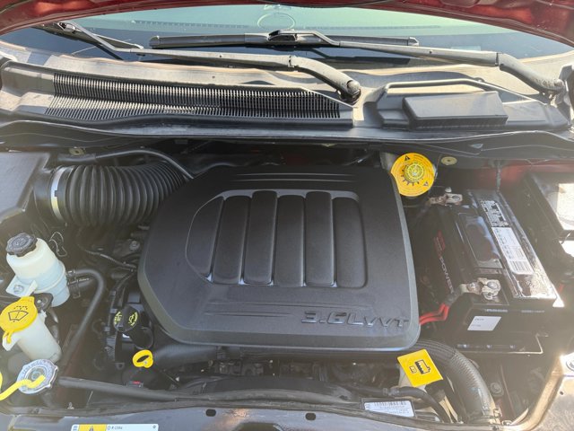 Used 2019 Dodge Grand Caravan SXT FWD image 25