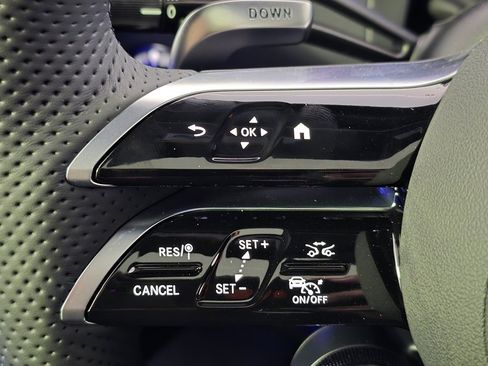 New 2026 Mercedes-Benz GLC 43 AMG GLC 43 AMG image 18