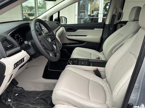 New 2026 Honda Odyssey EX-L image 8