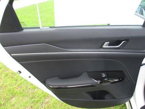 New 2025 Kia K5 GT-Line w/ GT-Line Premium Package image 17