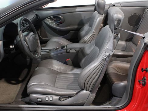 Used 1999 Pontiac Firebird Trans Am RWD image 39