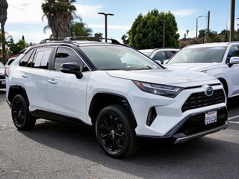 Used 2024 Toyota RAV4 XSE w/ Weather Package AWD/4WD image 6