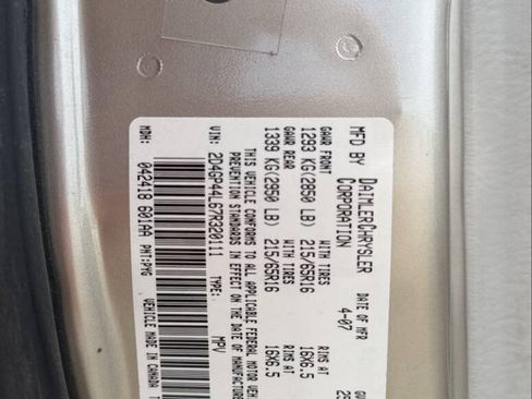 Used 2007 Dodge Grand Caravan SXT FWD image 41