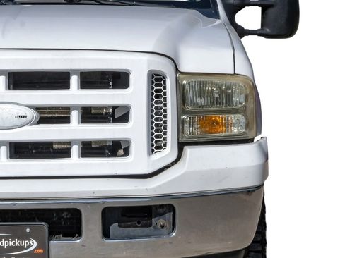 Used 2005 Ford F250 XL image 46