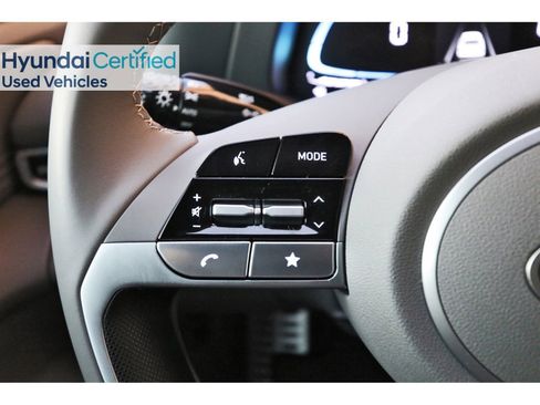 Certified 2025 Hyundai Elantra Sport image 18