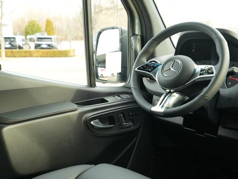 New 2026 Mercedes-Benz Sprinter 2500 image 16