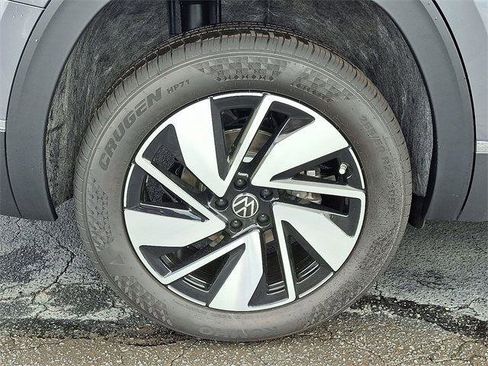 New 2025 Volkswagen Atlas SEL image 7