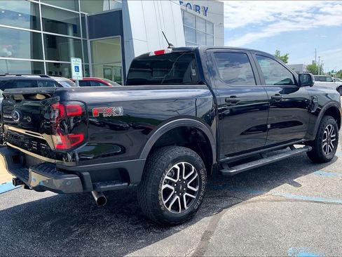 Used 2024 Ford Ranger Lariat w/ FX4 Off-Road Package AWD/4WD image 6